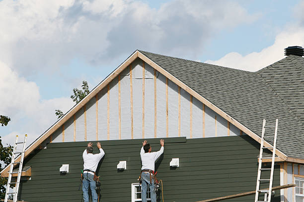 Professional Emergency Siding Repair technician working in Buckingham, VA